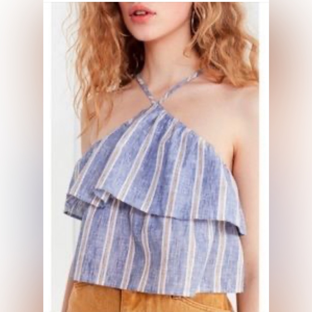 Urban outfitters Hattie crop top - small